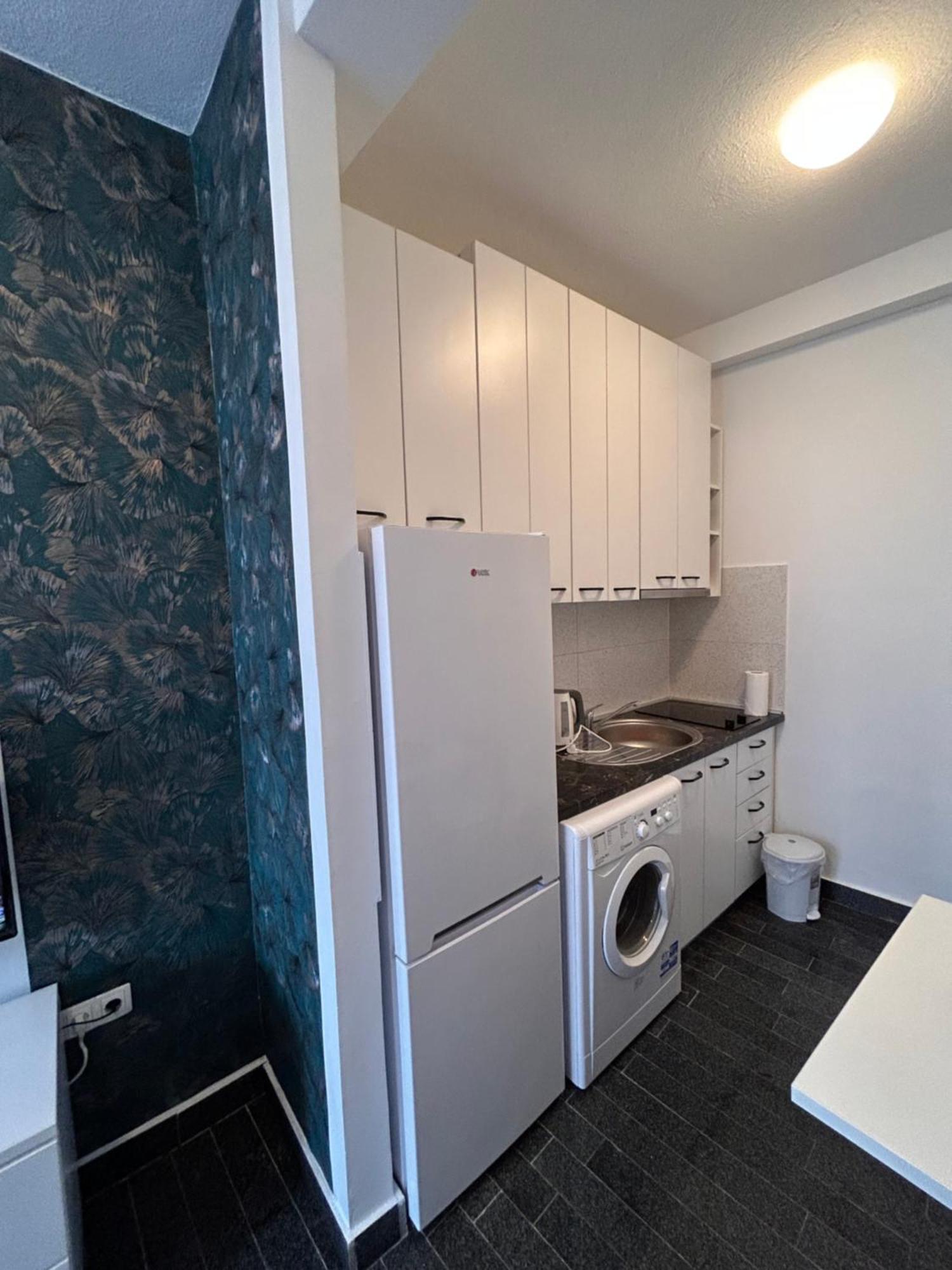 Apartments City Zone Мостар Экстерьер фото