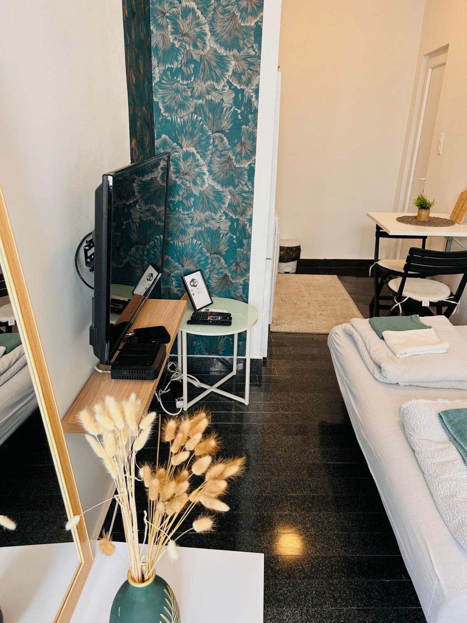 Apartments City Zone Мостар Экстерьер фото